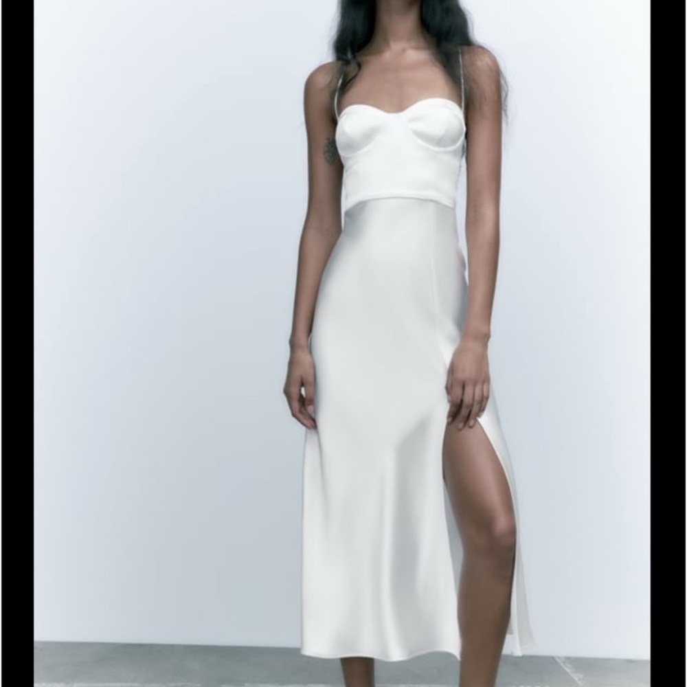 Elegant White  Dress🤍